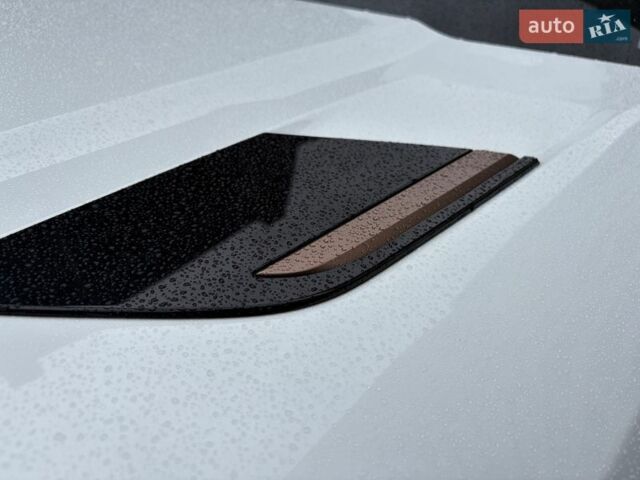 Белый Ленд Ровер Рендж Ровер Спорт, объемом двигателя 3 л и пробегом 37 тыс. км за 129333 $, фото 58 на Automoto.ua