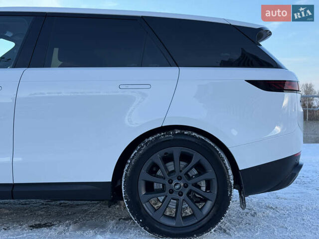 Белый Ленд Ровер Рендж Ровер Спорт, объемом двигателя 3 л и пробегом 95 тыс. км за 98000 $, фото 4 на Automoto.ua