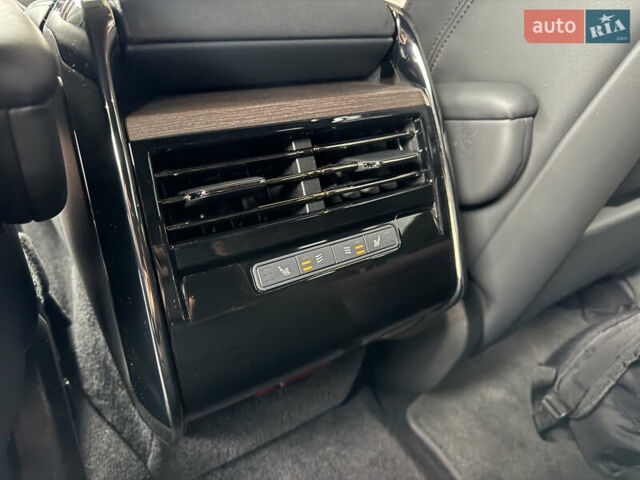 Белый Ленд Ровер Рендж Ровер Спорт, объемом двигателя 3 л и пробегом 36 тыс. км за 126000 $, фото 42 на Automoto.ua