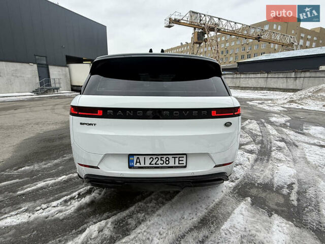 Белый Ленд Ровер Рендж Ровер Спорт, объемом двигателя 3 л и пробегом 36 тыс. км за 126000 $, фото 79 на Automoto.ua