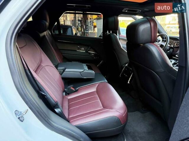 Білий Ленд Ровер Range Rover Sport, об'ємом двигуна 3 л та пробігом 36 тис. км за 123900 $, фото 52 на Automoto.ua