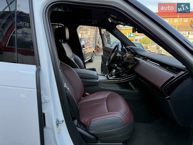 Білий Ленд Ровер Range Rover Sport, об'ємом двигуна 3 л та пробігом 36 тис. км за 123900 $, фото 55 на Automoto.ua