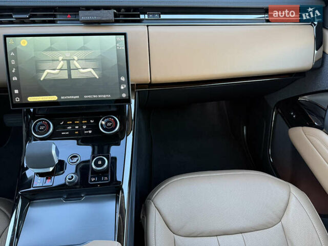 Белый Ленд Ровер Рендж Ровер Спорт, объемом двигателя 3 л и пробегом 95 тыс. км за 98000 $, фото 19 на Automoto.ua