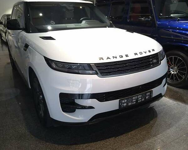 Ленд Ровер Рендж Ровер Спорт 2023 в Киеве на Automoto.ua Белый Ленд Ровер Рендж Ровер Спорт, объемом двигателя 3 л и пробегом 90 тыс. км за 94999 $, фото 12 на Automoto.ua