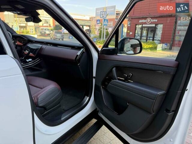 Білий Ленд Ровер Range Rover Sport, об'ємом двигуна 3 л та пробігом 36 тис. км за 123900 $, фото 53 на Automoto.ua