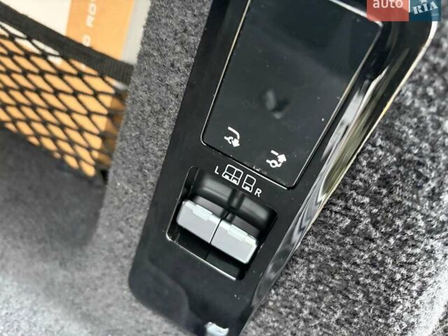 Белый Ленд Ровер Рендж Ровер Спорт, объемом двигателя 3 л и пробегом 37 тыс. км за 129333 $, фото 5 на Automoto.ua