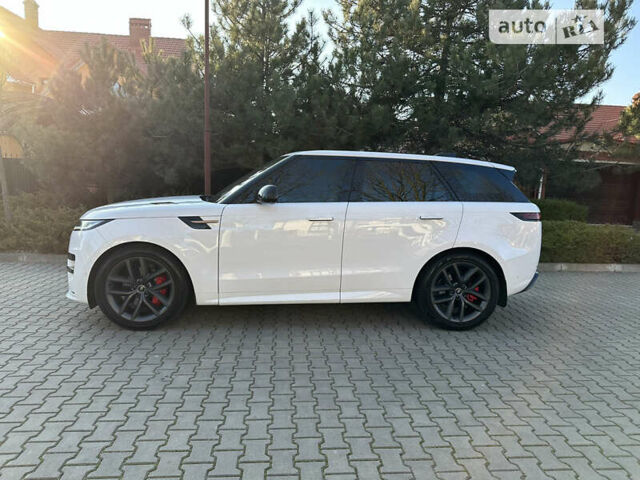 Білий Ленд Ровер Range Rover Sport, об'ємом двигуна 3 л та пробігом 3 тис. км за 136165 $, фото 31 на Automoto.ua