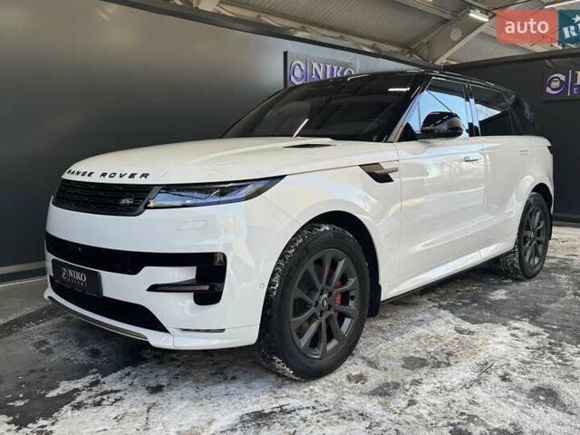 Белый Ленд Ровер Рендж Ровер Спорт, объемом двигателя 3 л и пробегом 37 тыс. км за 129900 $, фото 3 на Automoto.ua