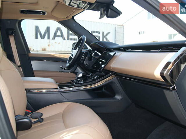 Ленд Ровер Рендж Ровер Спорт 2023 в Киеве на Automoto.ua Белый Ленд Ровер Рендж Ровер Спорт, объемом двигателя 3 л и пробегом 90 тыс. км за 94999 $, фото 22 на Automoto.ua