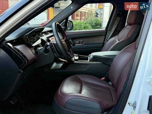 Білий Ленд Ровер Range Rover Sport, об'ємом двигуна 3 л та пробігом 36 тис. км за 123900 $, фото 17 на Automoto.ua