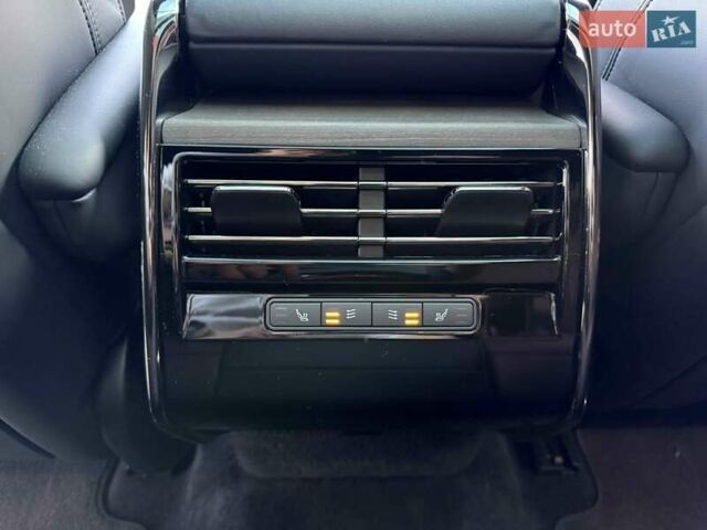 Білий Ленд Ровер Range Rover Sport, об'ємом двигуна 3 л та пробігом 36 тис. км за 123900 $, фото 43 на Automoto.ua