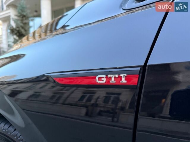 Білий Ленд Ровер Range Rover Sport, об'ємом двигуна 3 л та пробігом 21 тис. км за 55050 $, фото 10 на Automoto.ua