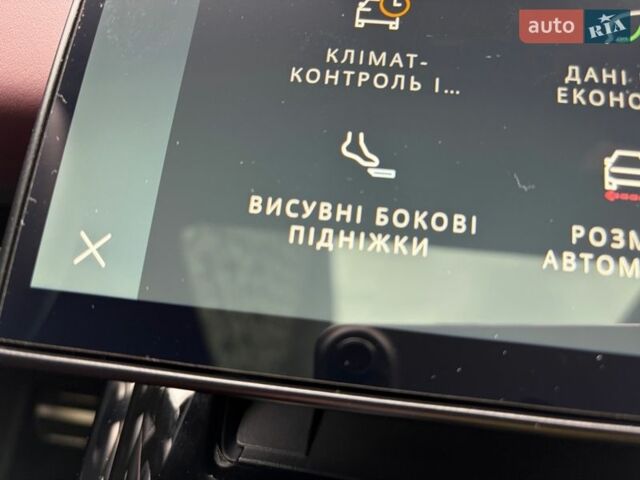 Белый Ленд Ровер Рендж Ровер Спорт, объемом двигателя 3 л и пробегом 37 тыс. км за 129333 $, фото 91 на Automoto.ua