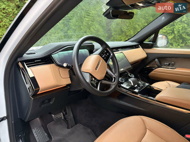 Білий Ленд Ровер Range Rover Sport, об'ємом двигуна 3 л та пробігом 88 тис. км за 100000 $, фото 6 на Automoto.ua