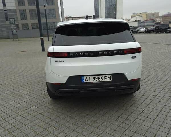 Ленд Ровер Рендж Ровер Спорт 2023 в Киеве на Automoto.ua Белый Ленд Ровер Рендж Ровер Спорт, объемом двигателя 3 л и пробегом 90 тыс. км за 94999 $, фото 10 на Automoto.ua