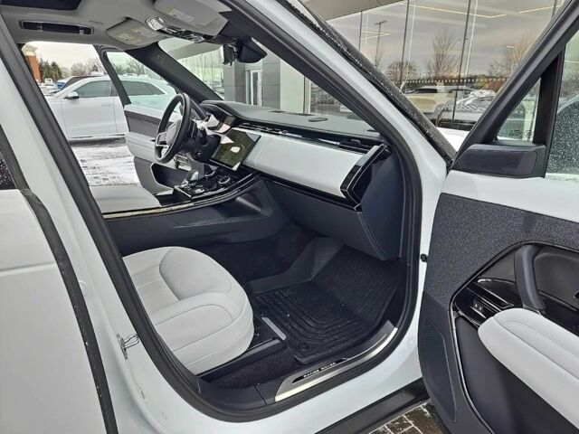 Белый Ленд Ровер Рендж Ровер Спорт, объемом двигателя 3 л и пробегом 23 тыс. км за 37000 $, фото 8 на Automoto.ua