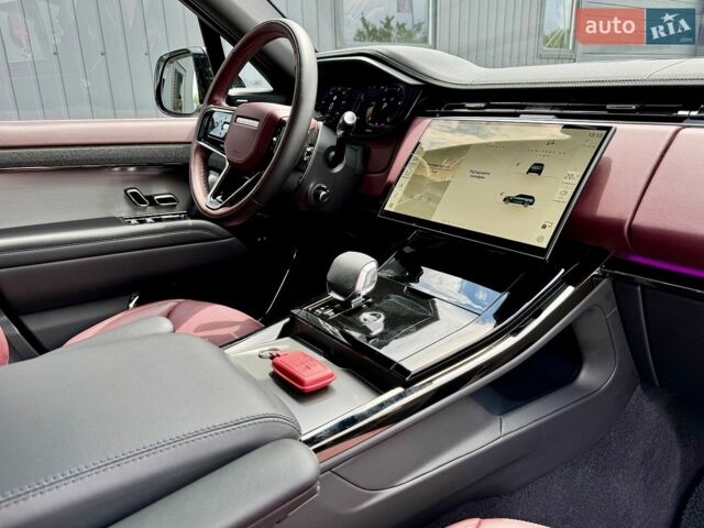 Білий Ленд Ровер Range Rover Sport, об'ємом двигуна 3 л та пробігом 31 тис. км за 127900 $, фото 58 на Automoto.ua