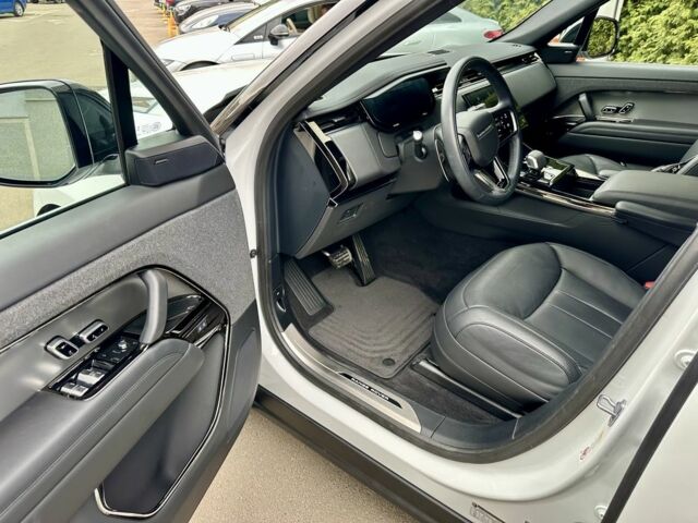 Белый Ленд Ровер Рендж Ровер Спорт, объемом двигателя 3 л и пробегом 4 тыс. км за 132777 $, фото 22 на Automoto.ua