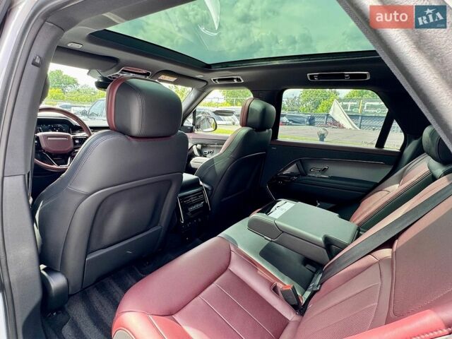 Білий Ленд Ровер Range Rover Sport, об'ємом двигуна 3 л та пробігом 31 тис. км за 127900 $, фото 32 на Automoto.ua