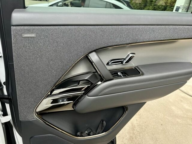 Белый Ленд Ровер Рендж Ровер Спорт, объемом двигателя 3 л и пробегом 4 тыс. км за 132777 $, фото 18 на Automoto.ua