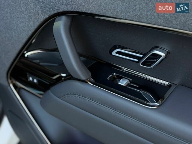 Білий Ленд Ровер Range Rover Sport, об'ємом двигуна 3 л та пробігом 27 тис. км за 143000 $, фото 47 на Automoto.ua