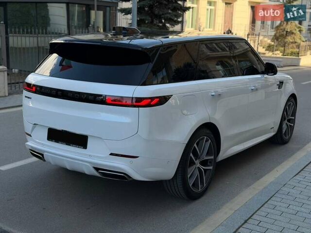 Білий Ленд Ровер Range Rover Sport, об'ємом двигуна 3 л та пробігом 27 тис. км за 143000 $, фото 13 на Automoto.ua