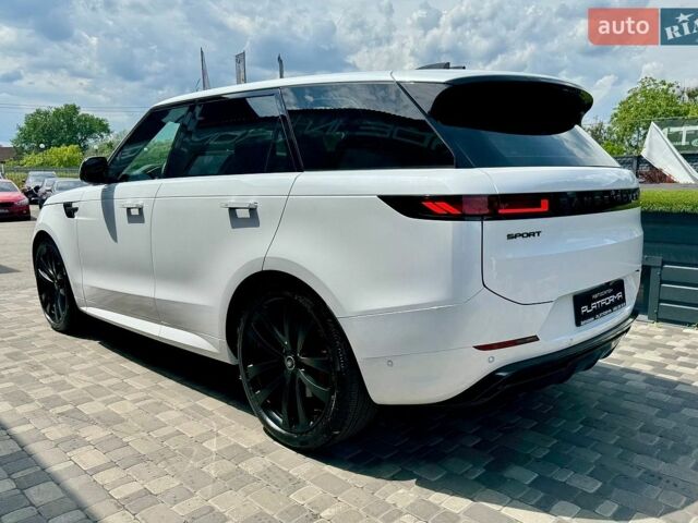Білий Ленд Ровер Range Rover Sport, об'ємом двигуна 3 л та пробігом 31 тис. км за 127900 $, фото 6 на Automoto.ua