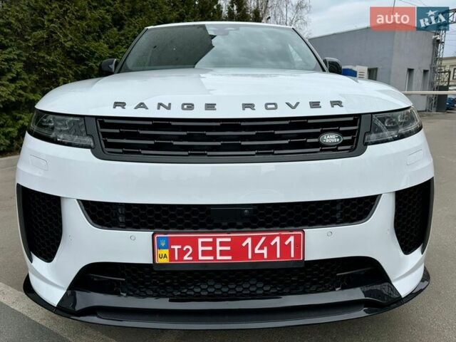 Білий Ленд Ровер Range Rover Sport, об'ємом двигуна 3 л та пробігом 4 тис. км за 132777 $, фото 6 на Automoto.ua
