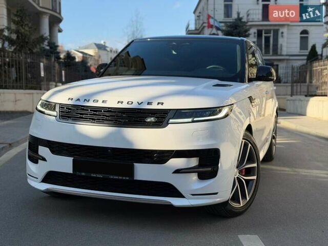 Білий Ленд Ровер Range Rover Sport, об'ємом двигуна 3 л та пробігом 27 тис. км за 143000 $, фото 1 на Automoto.ua