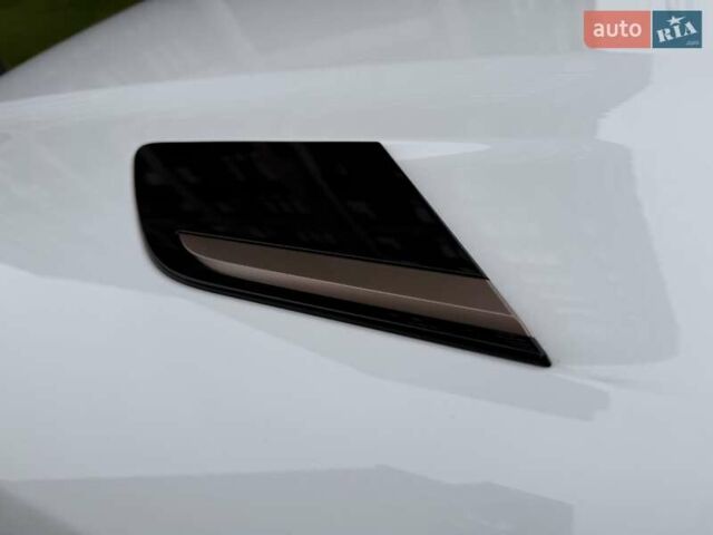 Белый Ленд Ровер Рендж Ровер Спорт, объемом двигателя 3 л и пробегом 25 тыс. км за 133222 $, фото 46 на Automoto.ua