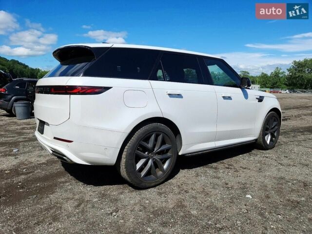Білий Ленд Ровер Range Rover Sport, об'ємом двигуна 0 л та пробігом 29 тис. км за 35000 $, фото 4 на Automoto.ua