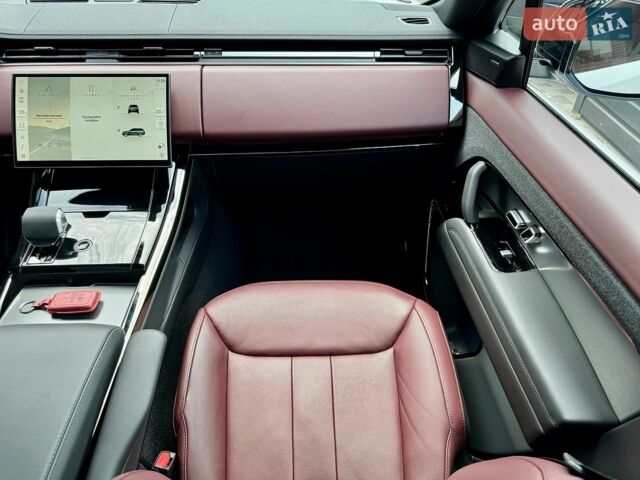 Білий Ленд Ровер Range Rover Sport, об'ємом двигуна 3 л та пробігом 31 тис. км за 127900 $, фото 73 на Automoto.ua