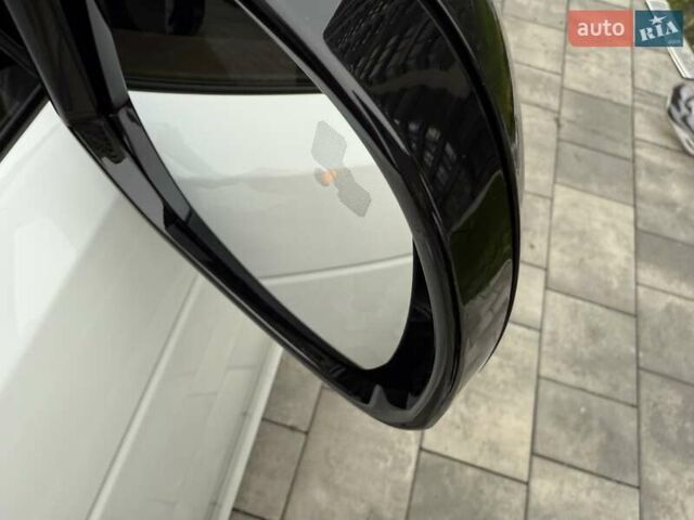 Белый Ленд Ровер Рендж Ровер Спорт, объемом двигателя 3 л и пробегом 25 тыс. км за 133222 $, фото 26 на Automoto.ua