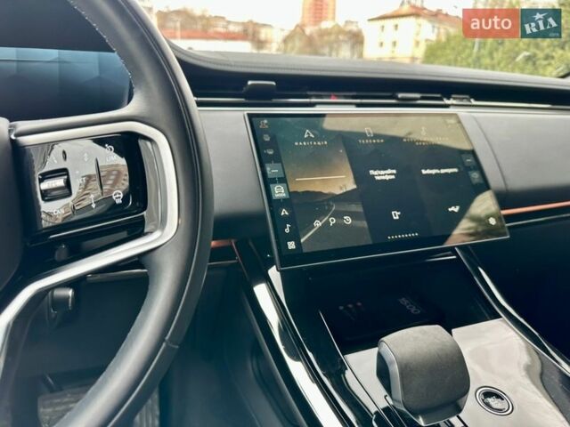 Білий Ленд Ровер Range Rover Sport, об'ємом двигуна 3 л та пробігом 4 тис. км за 132777 $, фото 33 на Automoto.ua