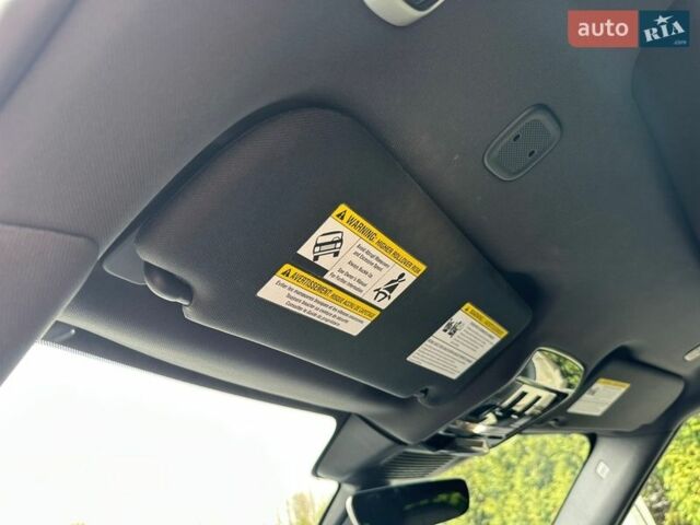 Білий Ленд Ровер Range Rover Sport, об'ємом двигуна 3 л та пробігом 4 тис. км за 132777 $, фото 38 на Automoto.ua