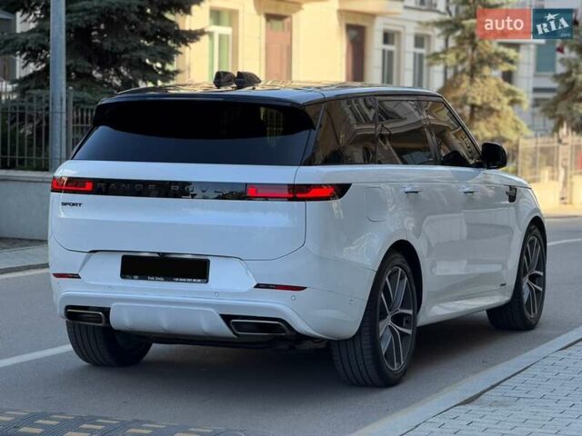 Білий Ленд Ровер Range Rover Sport, об'ємом двигуна 3 л та пробігом 27 тис. км за 143000 $, фото 12 на Automoto.ua