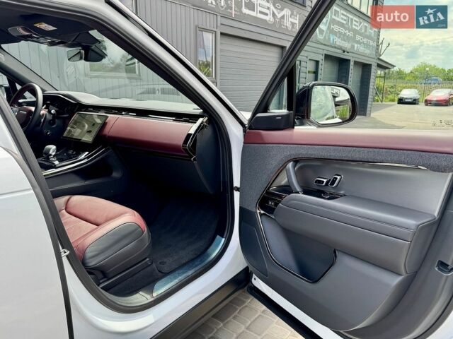 Білий Ленд Ровер Range Rover Sport, об'ємом двигуна 3 л та пробігом 31 тис. км за 127900 $, фото 52 на Automoto.ua