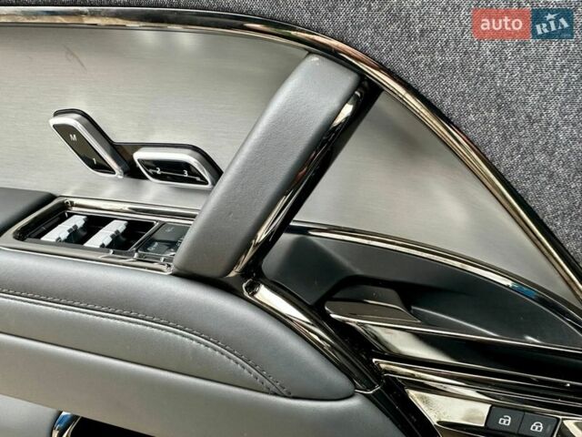 Білий Ленд Ровер Range Rover Sport, об'ємом двигуна 3 л та пробігом 4 тис. км за 132777 $, фото 39 на Automoto.ua