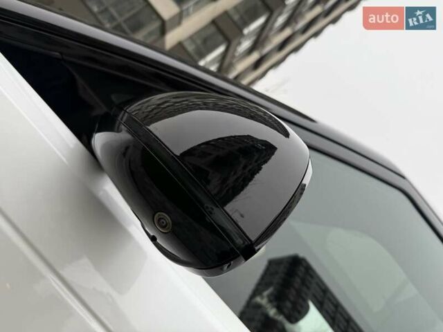 Белый Ленд Ровер Рендж Ровер Спорт, объемом двигателя 3 л и пробегом 25 тыс. км за 133222 $, фото 39 на Automoto.ua