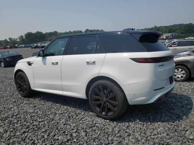 Білий Ленд Ровер Range Rover Sport, об'ємом двигуна 3 л та пробігом 38 тис. км за 52000 $, фото 1 на Automoto.ua