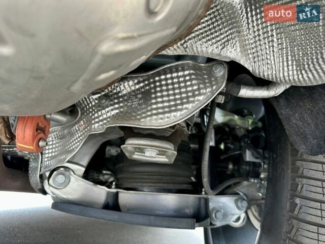 Білий Ленд Ровер Range Rover Sport, об'ємом двигуна 3 л та пробігом 4 тис. км за 132777 $, фото 24 на Automoto.ua