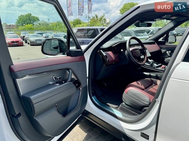 Білий Ленд Ровер Range Rover Sport, об'ємом двигуна 3 л та пробігом 31 тис. км за 127900 $, фото 12 на Automoto.ua