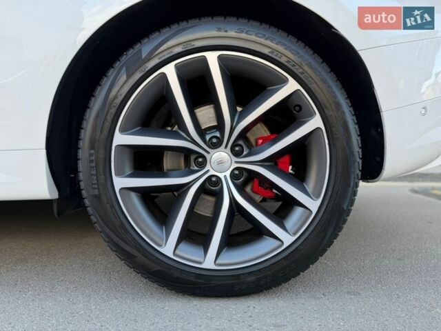 Білий Ленд Ровер Range Rover Sport, об'ємом двигуна 3 л та пробігом 27 тис. км за 143000 $, фото 84 на Automoto.ua