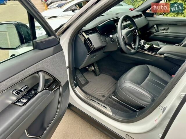 Білий Ленд Ровер Range Rover Sport, об'ємом двигуна 3 л та пробігом 4 тис. км за 132777 $, фото 52 на Automoto.ua