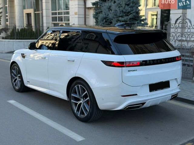 Білий Ленд Ровер Range Rover Sport, об'ємом двигуна 3 л та пробігом 27 тис. км за 143000 $, фото 10 на Automoto.ua