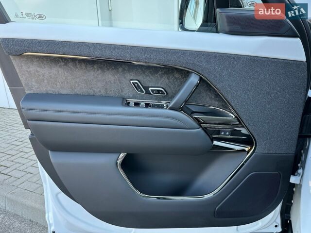 Білий Ленд Ровер Range Rover Sport, об'ємом двигуна 3 л та пробігом 53 тис. км за 144000 $, фото 11 на Automoto.ua