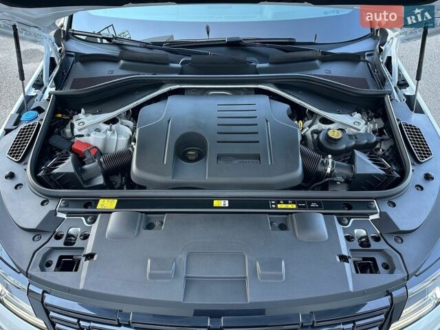 Білий Ленд Ровер Range Rover Sport, об'ємом двигуна 3 л та пробігом 53 тис. км за 144500 $, фото 35 на Automoto.ua