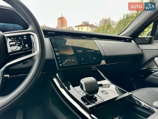 Білий Ленд Ровер Range Rover Sport, об'ємом двигуна 3 л та пробігом 4 тис. км за 132777 $, фото 78 на Automoto.ua