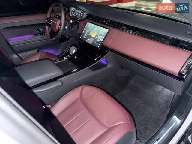 Білий Ленд Ровер Range Rover Sport, об'ємом двигуна 3 л та пробігом 27 тис. км за 143000 $, фото 27 на Automoto.ua