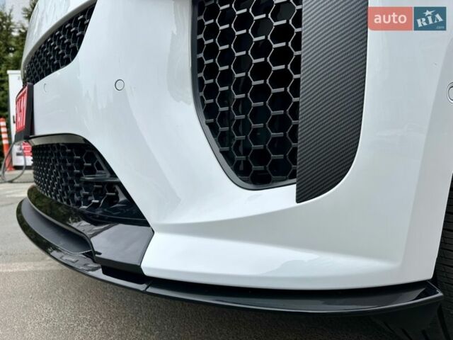 Білий Ленд Ровер Range Rover Sport, об'ємом двигуна 3 л та пробігом 4 тис. км за 132777 $, фото 9 на Automoto.ua